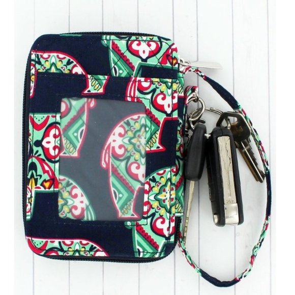 PREPPY ELLIE WITH NAVY TRIM QUILTED WRISTLET - Picture 3 of 4